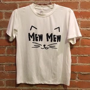 💗 2 for 10 sale💗Cat shirt